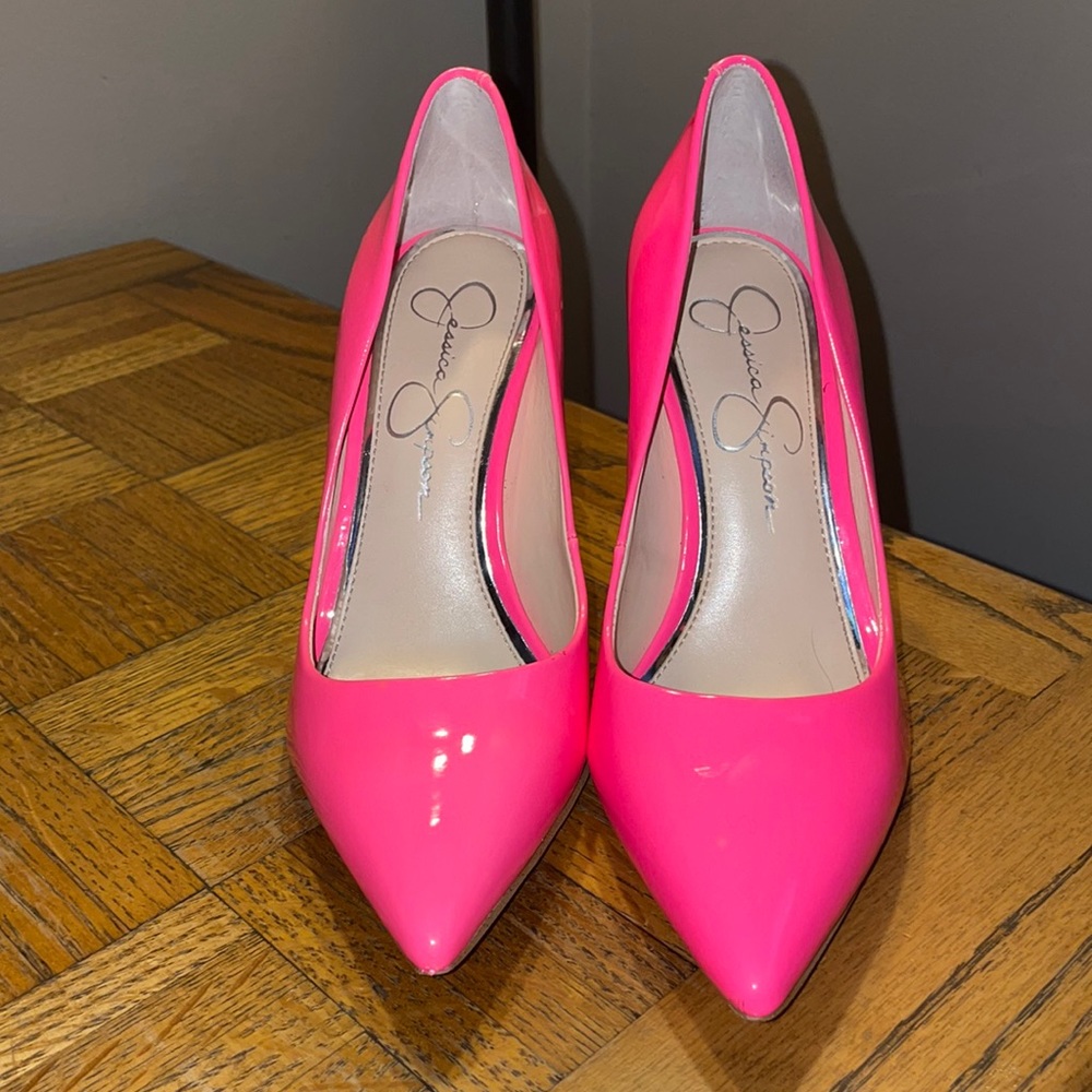 Jessica Simpson Neon Pink Pump